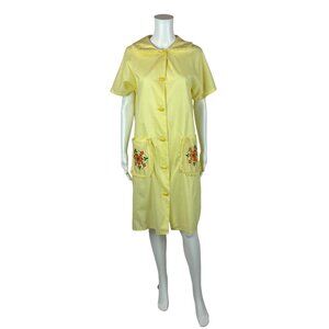 Vintage 70s Housedress Women's Large Embroidered Floral Pockets Yellow Robe